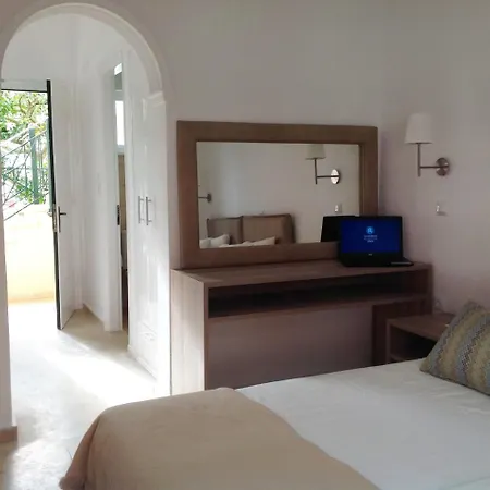 Stavros Hotel Kávos