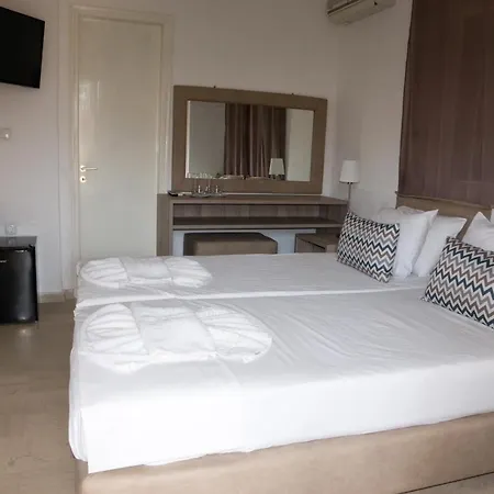 Stavros Hotel
